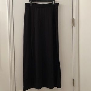 The Limited Women’s Sz M Black Maxi Skirt